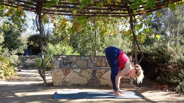 Yoga for Weight Loss - Gentle Yoga for Beginners - Gentle Yoga TV смотреть онлайн