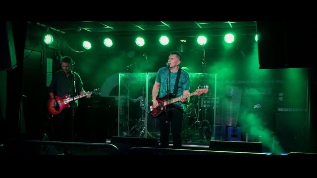 Moster Ester Sticky Fingers 2017 02 03 смотреть онлайн