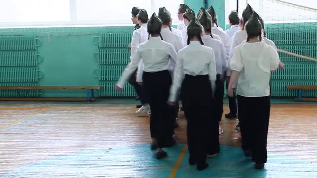Смотр строя и песни 2022 - 10А класс смотреть онлайн