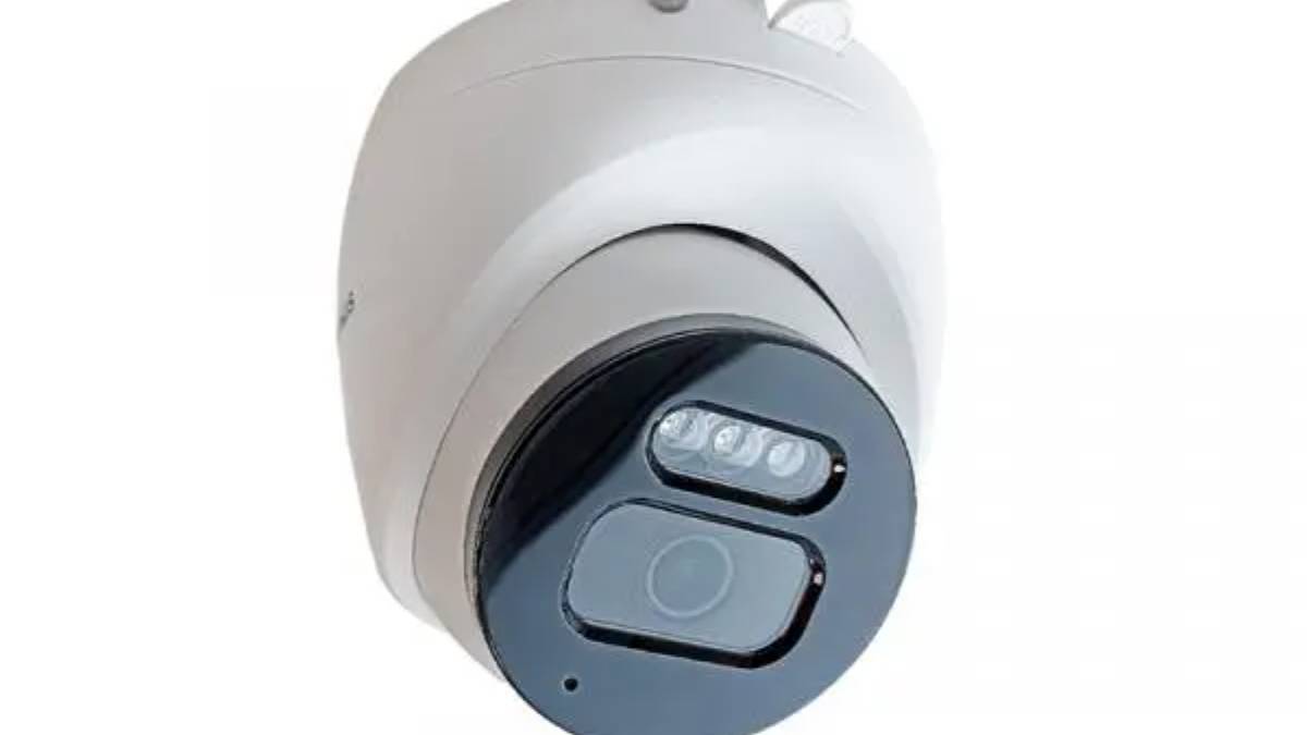 Видеокамера Optimus IP-E042.1(2.8)MPL_V.1 - характеристики IP камеры [Видеонаблюдение от Видео-МСК] смотреть онлайн