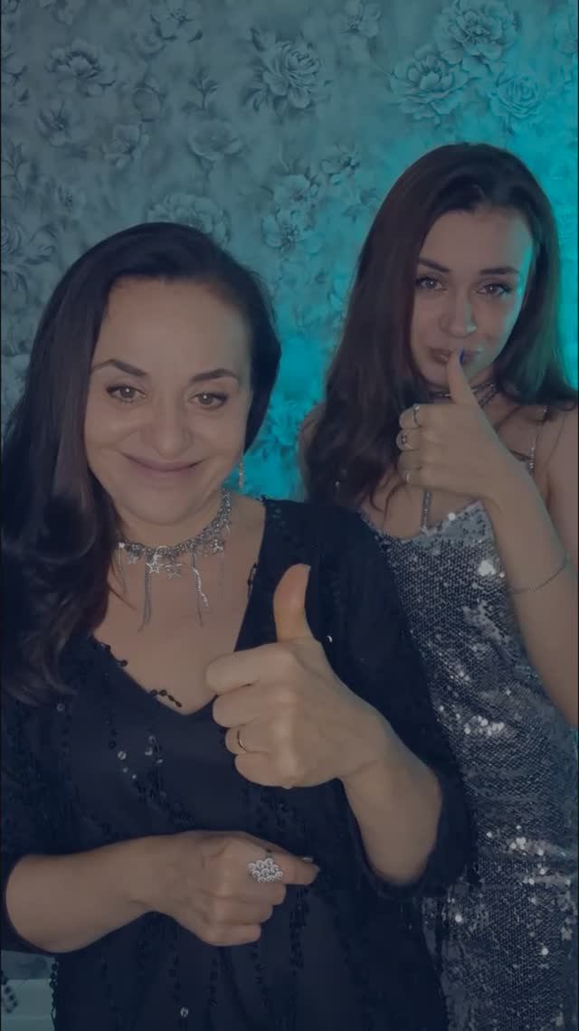 Песня Let It Snow (Снег идёт) НА РУССКОМ! 😊 Ставь 👍🏻! смотреть онлайн