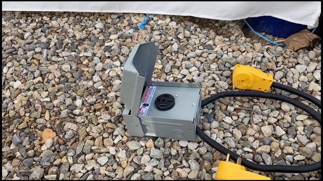 Dual 30 amp to 50 amp RV plug смотреть онлайн