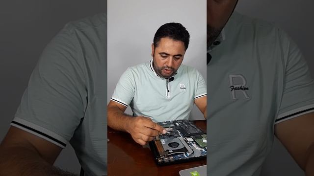 اللاب بقي طلقة غير ل SSD M2 смотреть онлайн