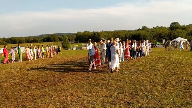 Родная душа - Степан Усач на фестивале Уральский Хоровод смотреть онлайн