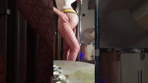 Dansing Pole Inflation QueenBelly