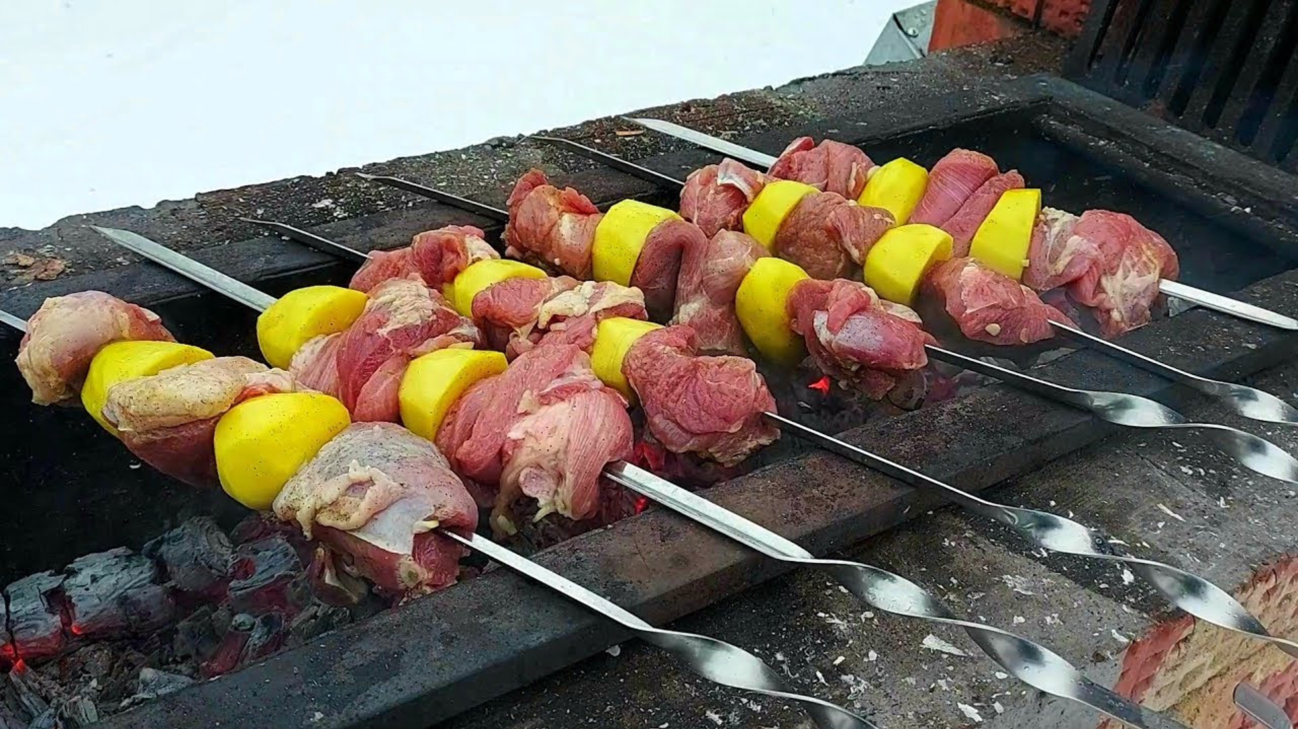 АХА ГОТОВИТ