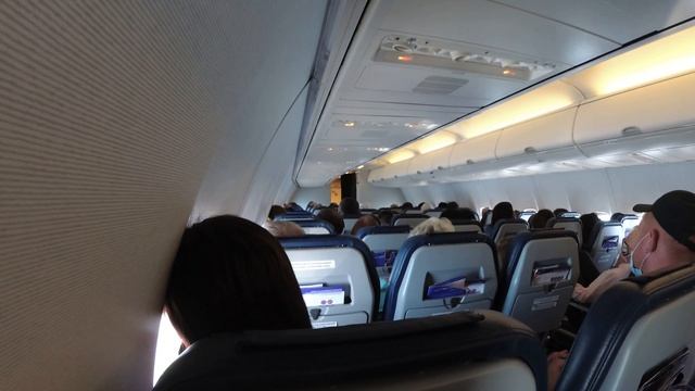 В самолете Боинг 737