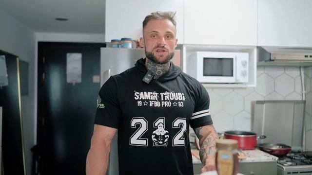 Бодибилдинг: загрузка перед соревнованиями (1 день до шоу) смотреть онлайн