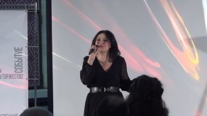 Три белых коня.  Музыка Е.Крылатова, слова Л.Дербенева. Исполняет Татьяна Конькова.