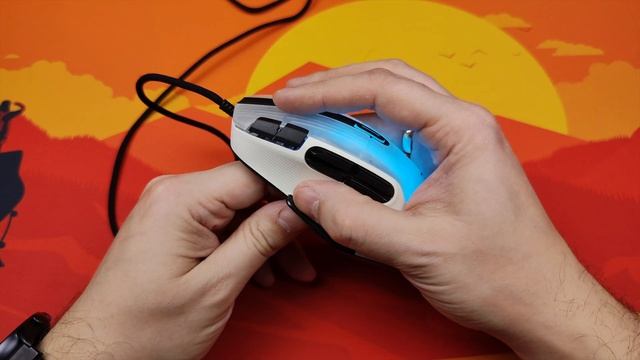 Обзор Roccat Kone XP. Много кнопок не бывает! смотреть онлайн