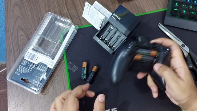 Kit de pilhas recarregáveis Duracell presta mesmo? É bom para usar no controle do Xbox? смотреть онлайн