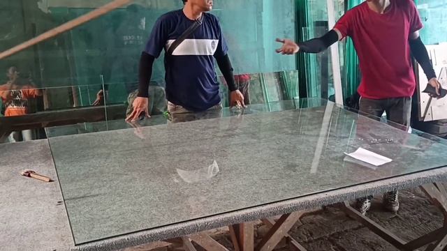 Potong kaca 5mm kaca 6mili dan 8 Mili || Tiap hari kerjaannya potong kaca смотреть онлайн