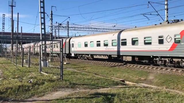 🚇 ЭП20-061 с фирменным поездом №007А "Таврия", Санкт-Петербург - Севастополь [АРХИВ 2022]. смотреть онлайн