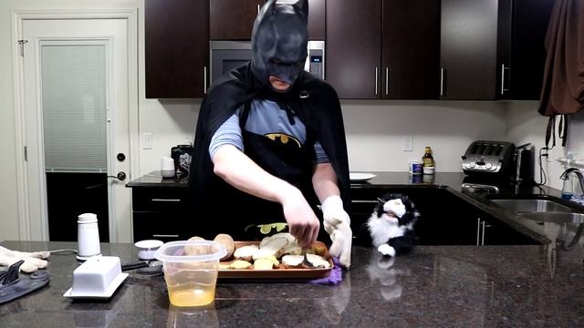 Cooking with Batman the loaded potato skins Featuring That Joker Guy смотреть онлайн