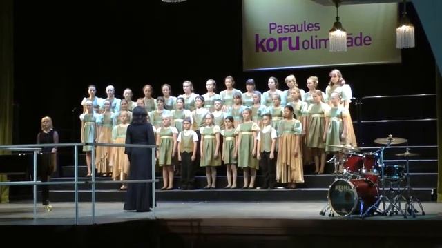 Children‘s Choir ‘‘Perezvony’’ at the 8th World Choir Games 2014 смотреть онлайн