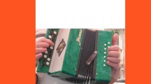 Как научиться играть песни по аккордам на кирилловской гармони?