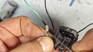 Как вытащить клеммы из японских разъемов. #connectors #disassembly #коннектор #разобрать
