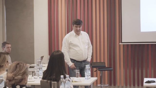 Бизнес-ужин в Novotel Almaty смотреть онлайн