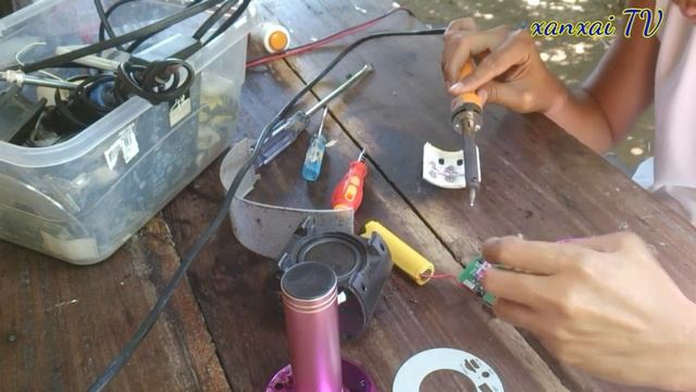 Bluetooth Microphone from lazada, power button broken, How to open and repair? смотреть онлайн