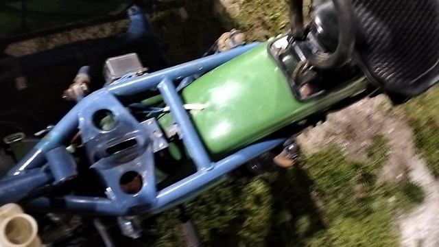 Первый запуск мотоцикла Урал после простоя 13 лет