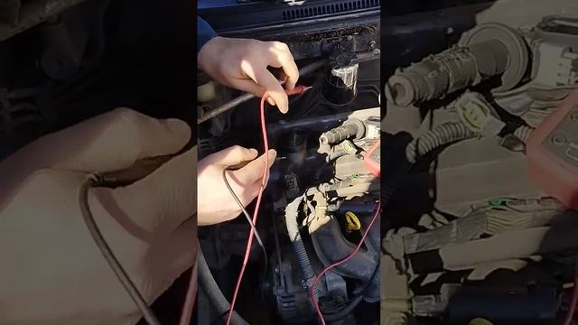 Тойота Королла троит. смотреть онлайн