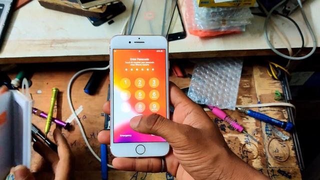iPhone 7 Battery Drain Test | Local Battery ? | Shocking Results 😱 смотреть онлайн