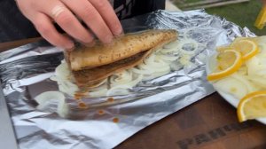 Безумно Вкусная СКУМБРИЯ в фольге на Мангале.