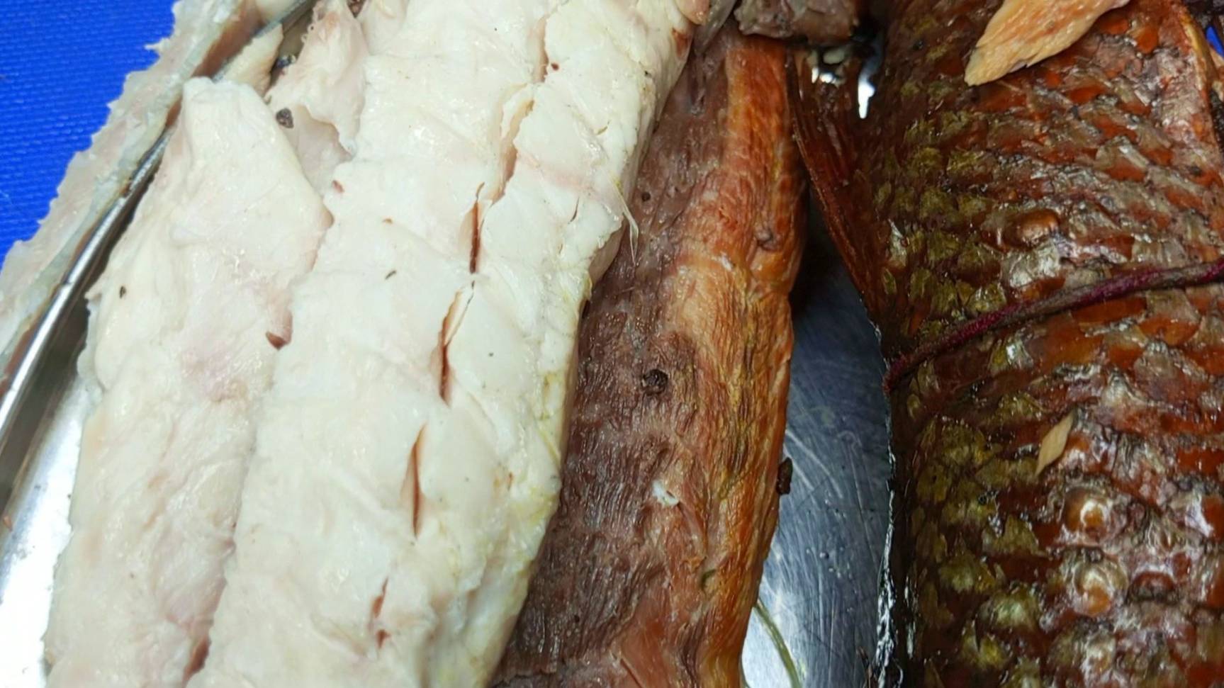 РЫБА ГОРЯЧЕГО КОПЧЕНИЯ В ВЕДРЕ(ШАРАБАН И ДР.).#boosty смотреть онлайн