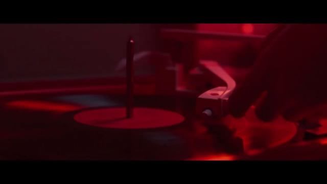 Прошлой ночью в Сохо (Last Night in Soho) 2021 русский трейлер смотреть онлайн