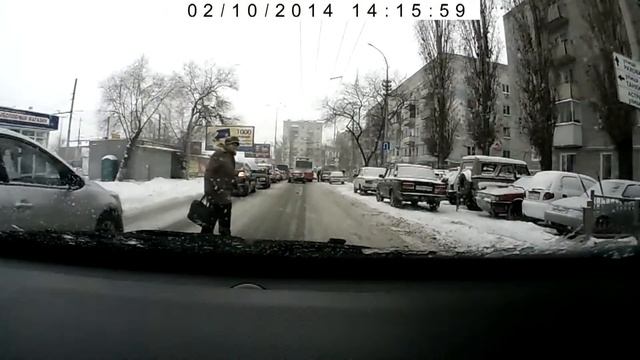 бабулька пешеход смотреть онлайн