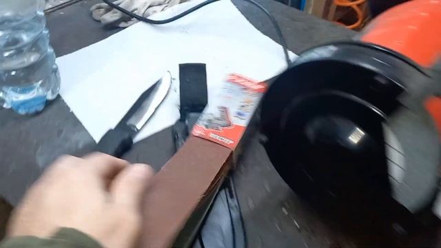 бложег 171124 Точу ножницы , обслуживаю бензопилу и продолжаю править спуски! смотреть онлайн