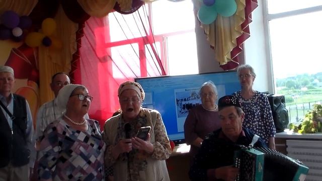 270623533_456239263.mp4