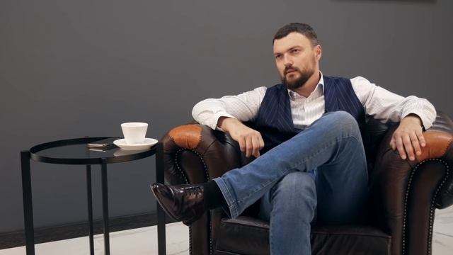 Игорь Дятлов. Личное интервью: о детях, футболе и мечте собрать автомобиль своими руками смотреть онлайн