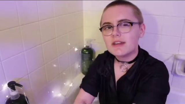 ad revenue leech milo has the sekks смотреть онлайн