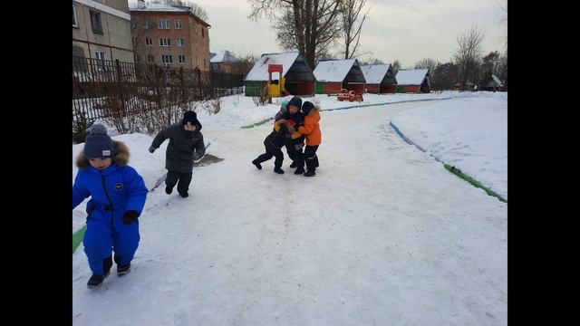 Зимние подвижные игры смотреть онлайн