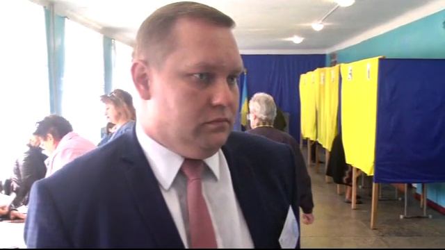 Селидово ТРК "Инфо-центр"Репортаж с выборов 21 апреля. смотреть онлайн