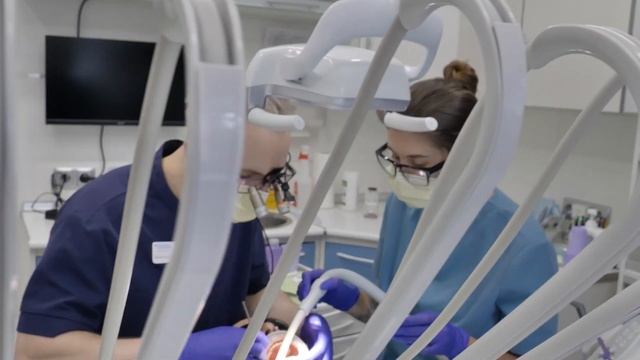 Режиссер и профессор РГИСИ Александр Мелентьев - Какой бы фильм о стоматологии я бы снял?