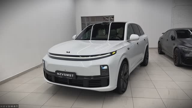 Li L7 Флагманский 5-местный внедорожник, созданный для семейного отдыха смотреть онлайн