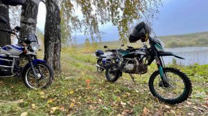 Катались на мопедах и решили разжечь костер в лесу