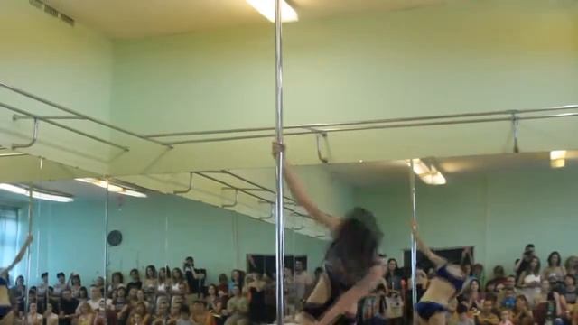 Пилон в исполнении Ильиной Ольги смотреть онлайн