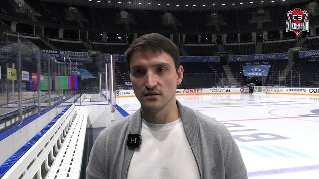 В "Салавате Юлаеве" снова задержки зарплаты. День с Алексеем Шевченко смотреть онлайн