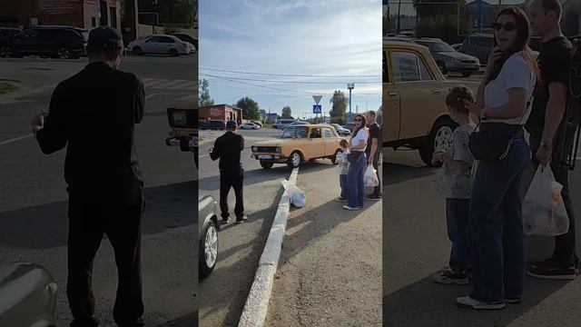 Покидаем выставку в Ундорах через бордюр