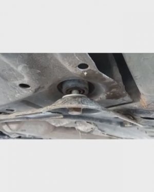 Как убрать стук подрамника Меган 2..mp4