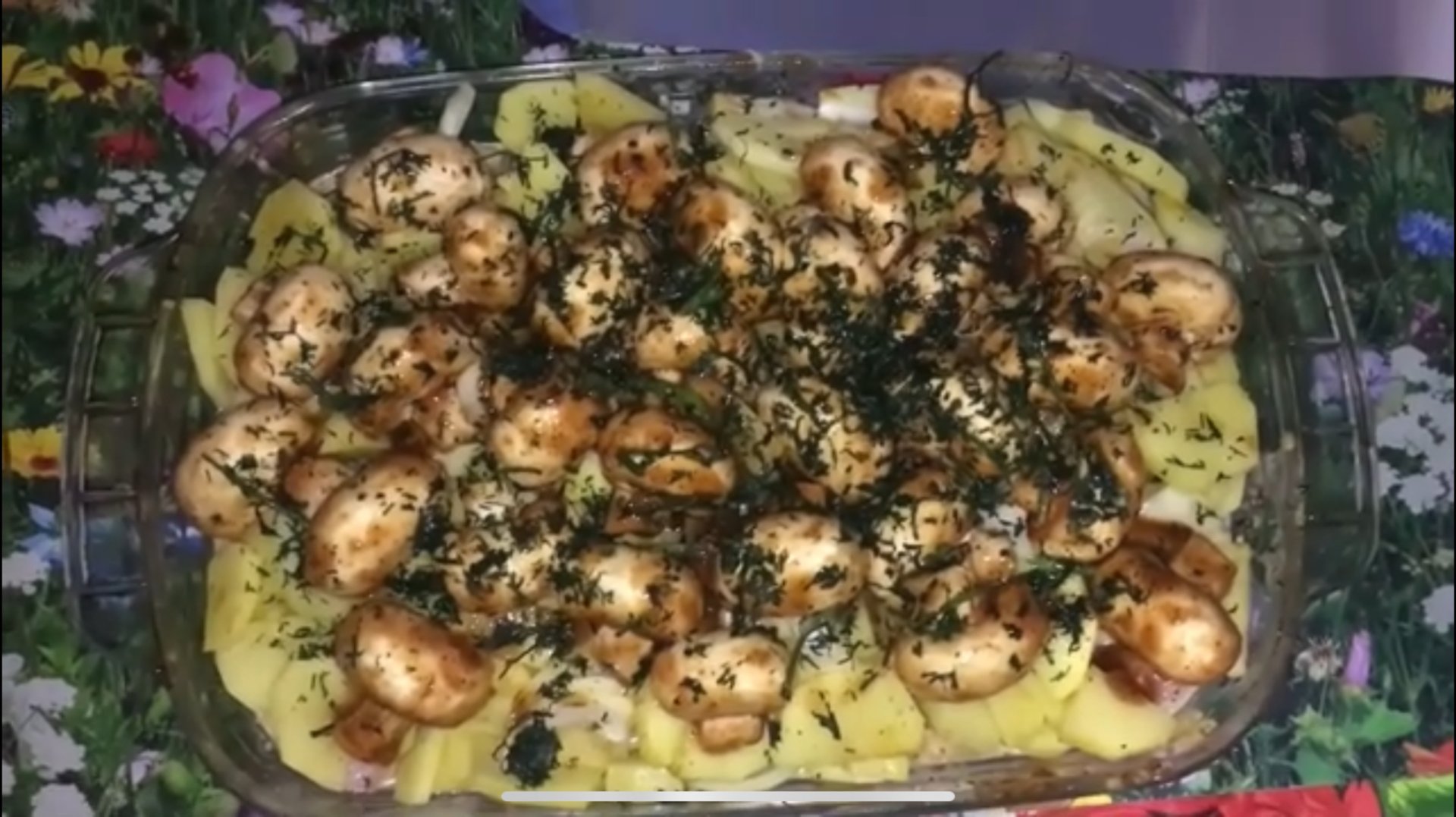 Рецепт приготовления ВКУСНОГО СОЧНОГО КРОЛИКА С ОВОЩАМИ в духовке к моему Дню Рождения. смотреть онлайн