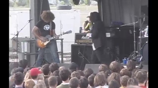 My Chemical Romance - Life On The Murder Scene (Video Diary)