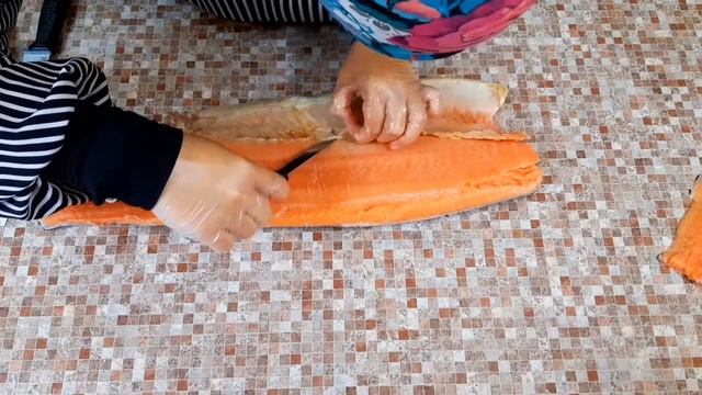 Разделка лосось "Sushi_dar" смотреть онлайн