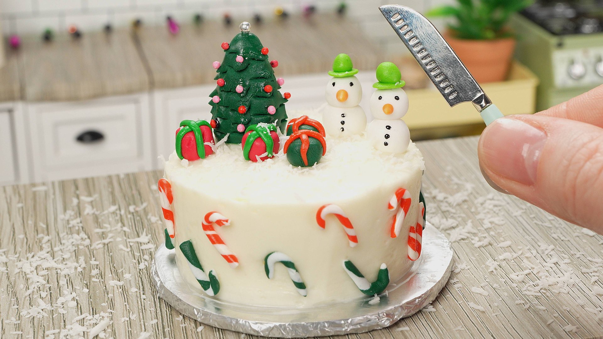 Приготовила Потрясающе Вкусный Мини Тортик Мини Торт на Новый Год Мини Кухня смотреть онлайн