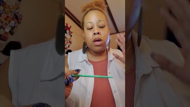 Dermaplaning at home! What is it? How to, tips & important information. смотреть онлайн