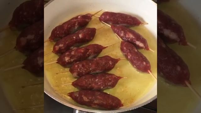 Жарим люле кебаб на сковороде смотреть онлайн