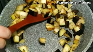 Не успеваешь открыть банку, а она уже пустая! «Царская закуска» из баклажанов на зиму!